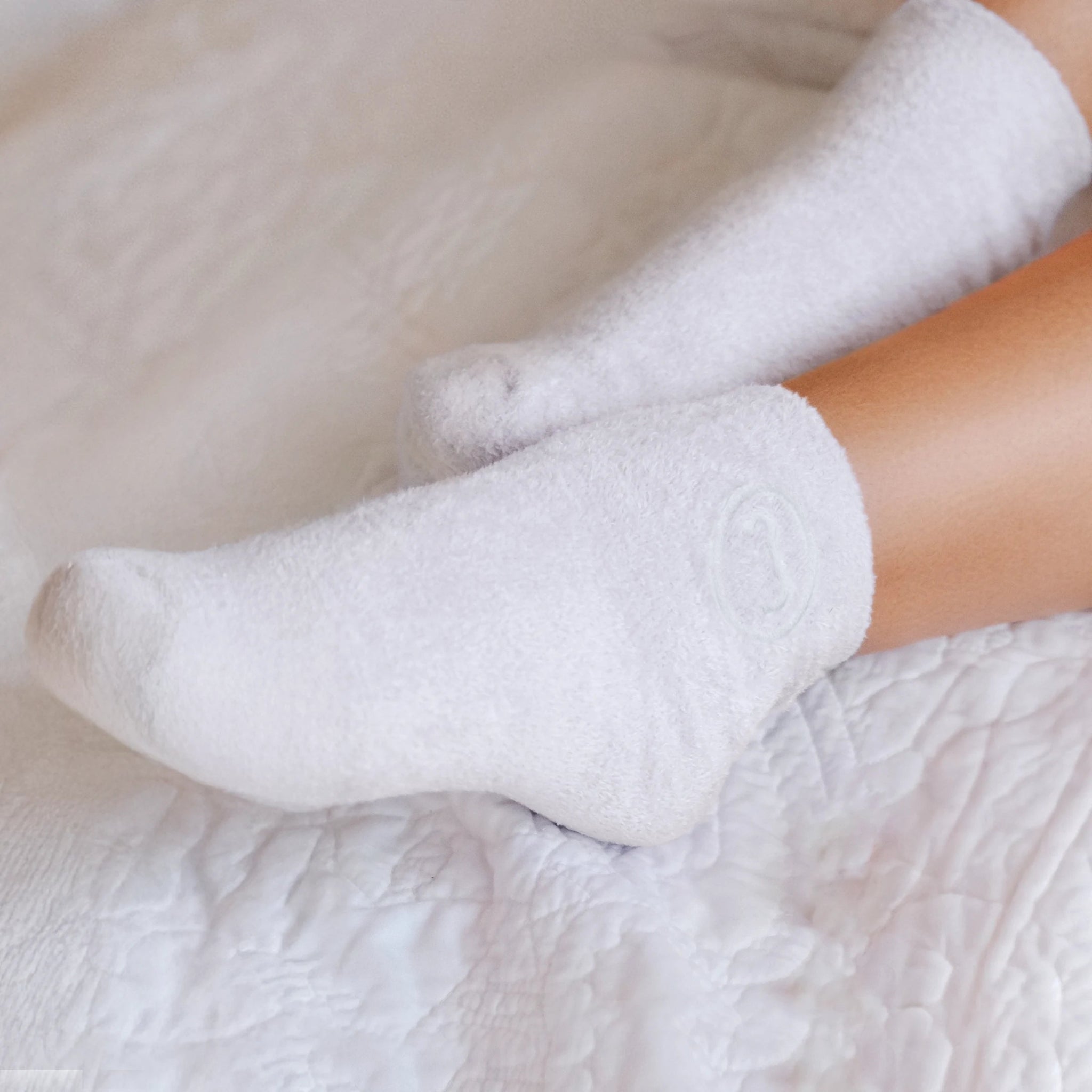 SugarbearPRO® Cozy white sleep socks free gift accessory - SugarbearPRO®